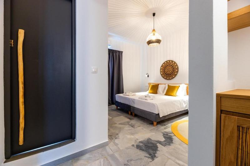 Omilos Beachfront House image