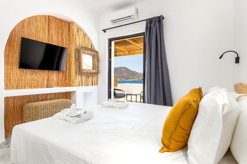 Omilos Beachfront House image