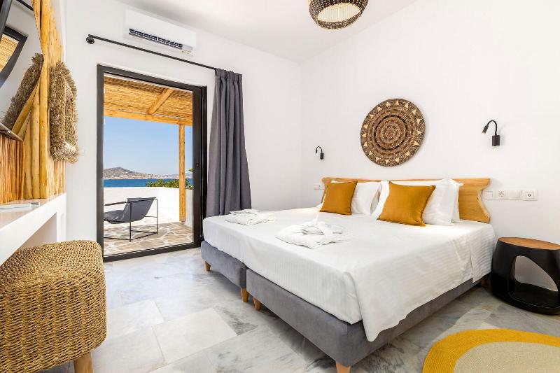 Omilos Beachfront House image