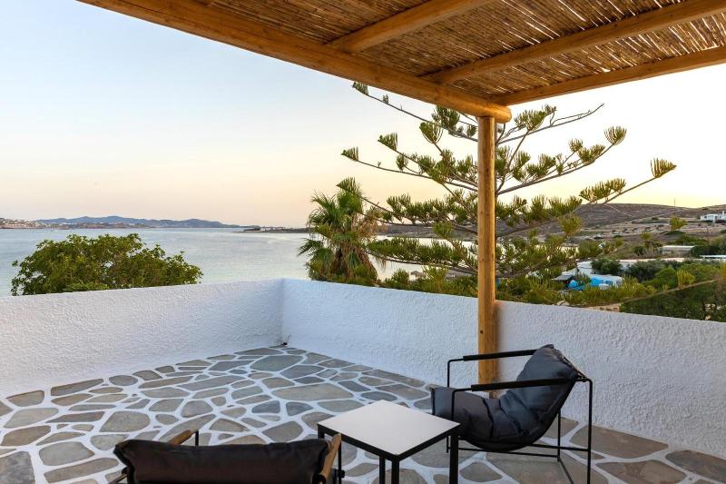 Omilos Beachfront House image