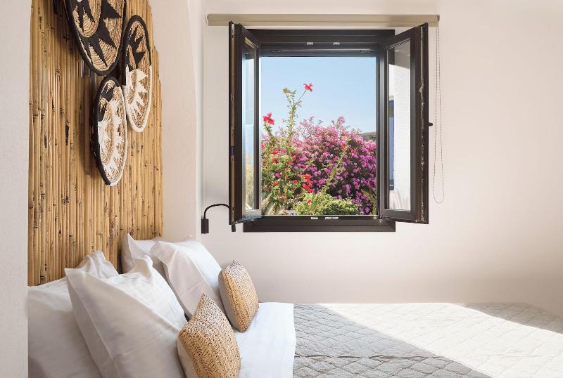 Omilos Beachfront House image