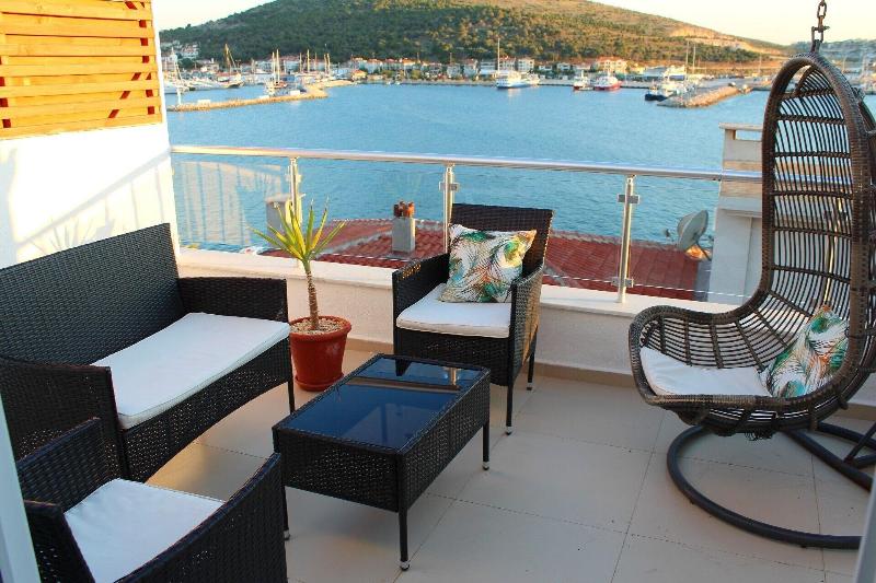 Viya Plus Cesme image