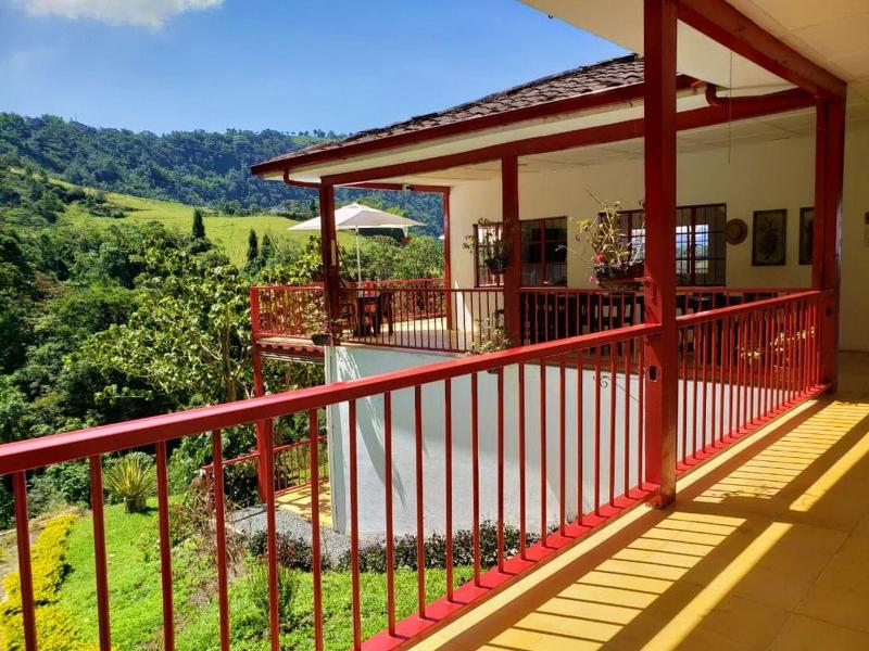 Lodge Paraiso Verde Manizales image