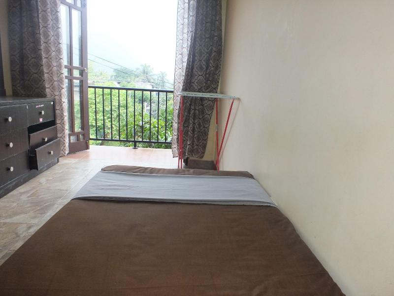 Hillsview Rest And Guest House image