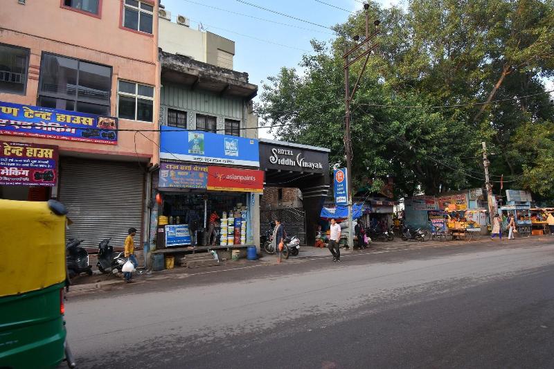 60291 Hotel Siddhi Vinayak