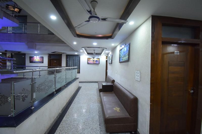 60291 Hotel Siddhi Vinayak