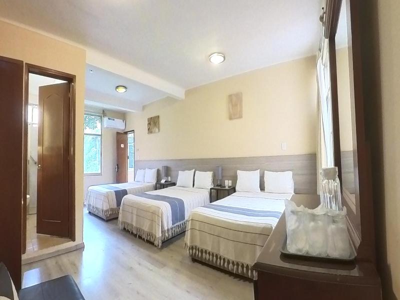 Hotel Don Nino image