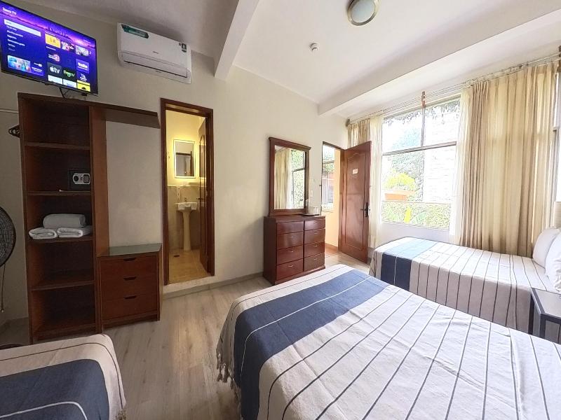 Hotel Don Nino image