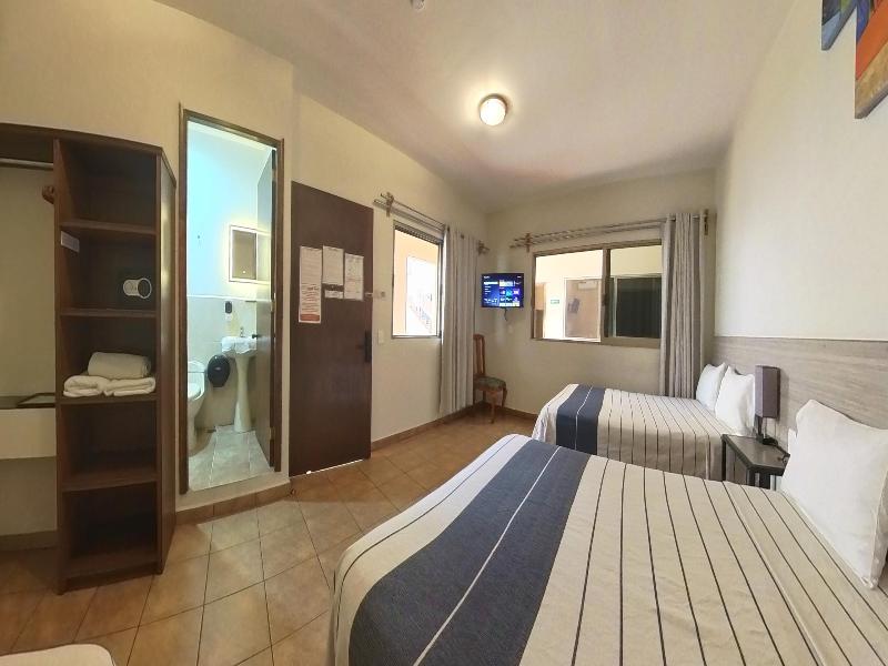Hotel Don Nino image