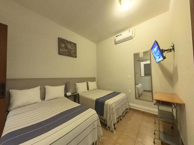 Hotel Don Nino image