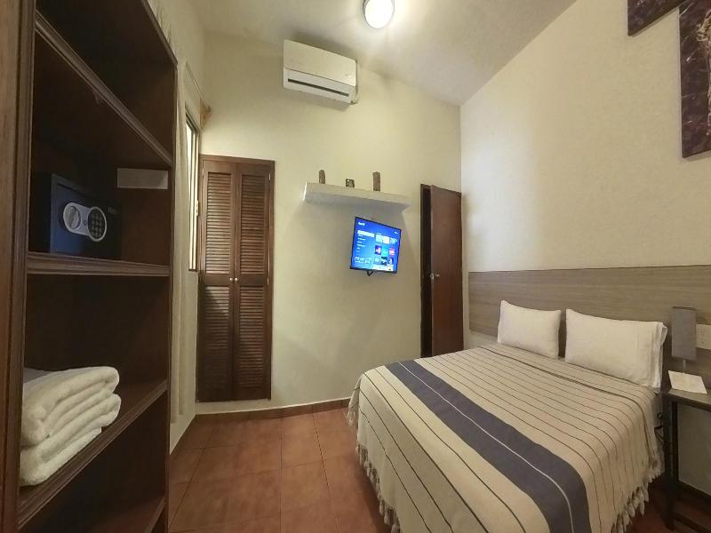 Hotel Don Nino image