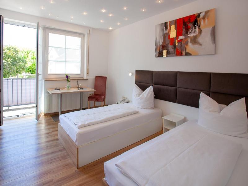 Relax Hotel Stuttgart image