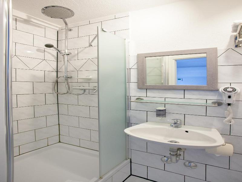 Relax Hotel Stuttgart image