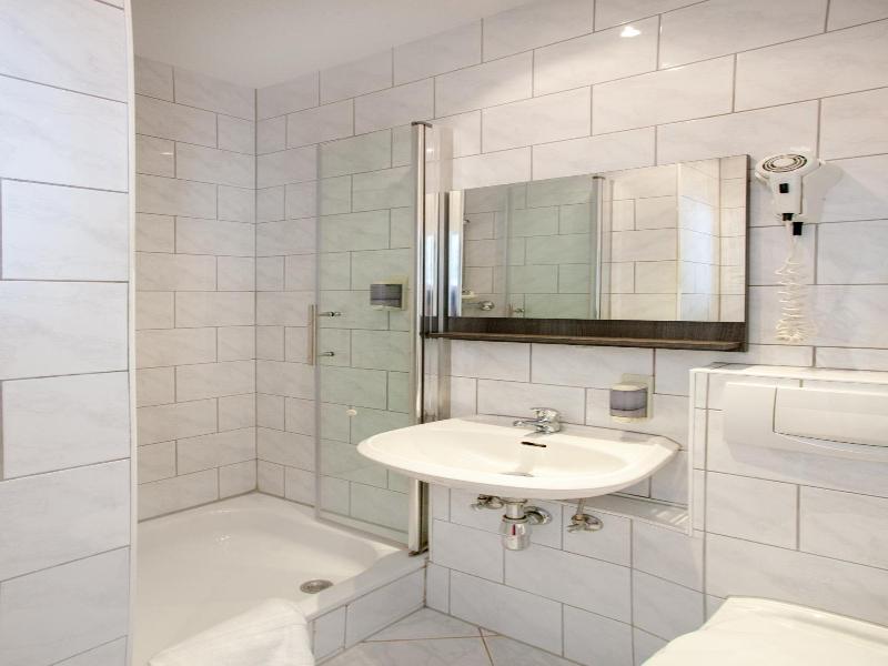 Relax Hotel Stuttgart image
