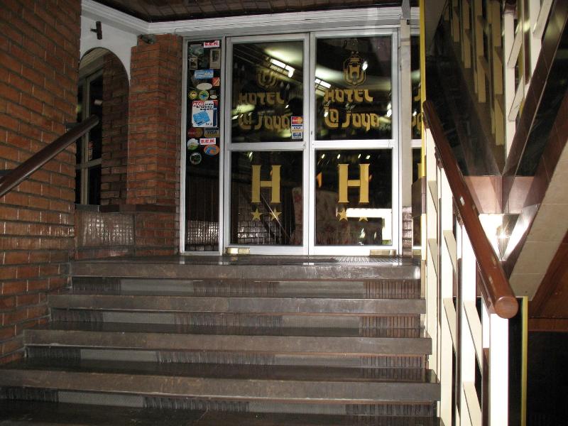 Hotel La Joya image