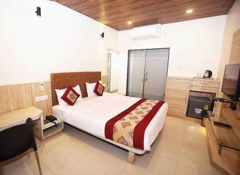 Onella Regency image