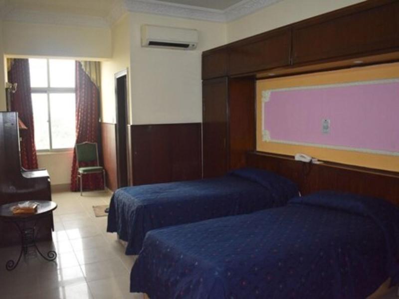 Hotel De Mall image