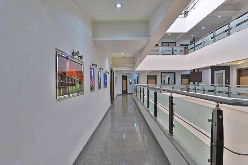 Hotel Merit