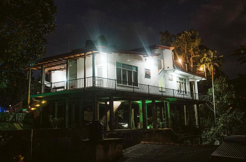 Poomaz Peace Palace Ella