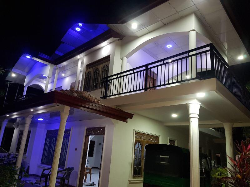 Amada Lake View Homestay image