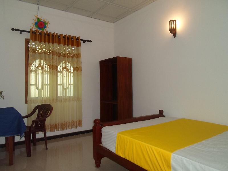 Amada Lake View Homestay image