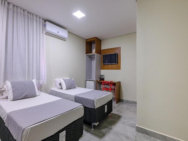Oyo Hotel Brisa Tropical Brasa Lia image