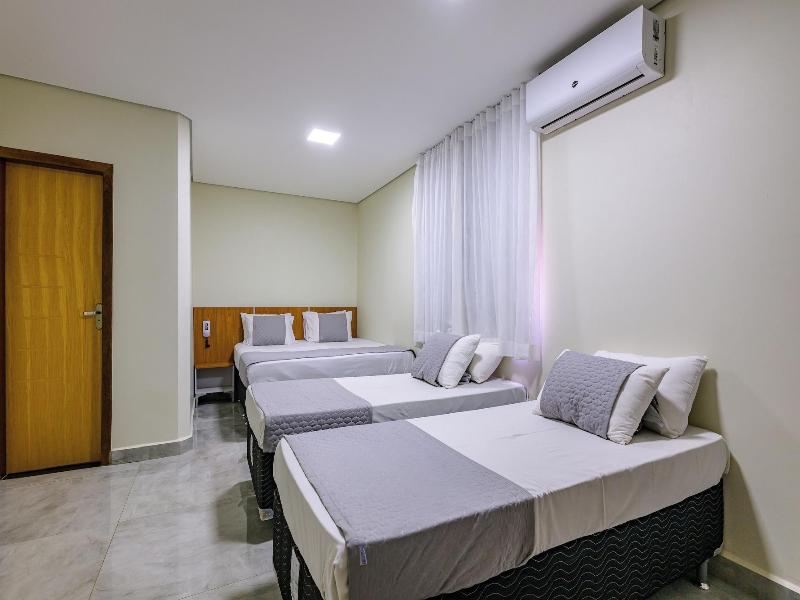 Oyo Hotel Brisa Tropical Brasa Lia image