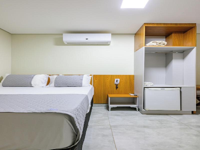 Oyo Hotel Brisa Tropical Brasa Lia image