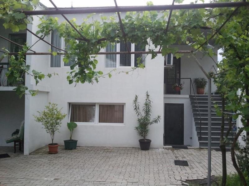 Khvamli 2002 image