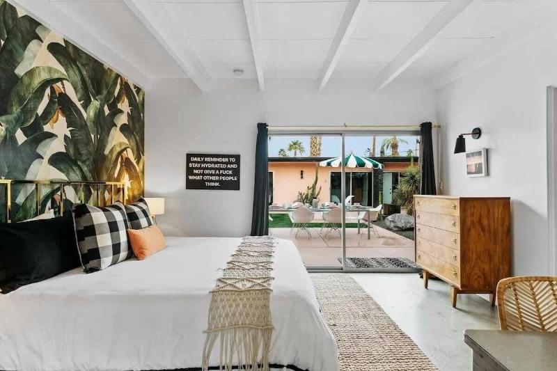 The Marley Hotel By Avantstay image