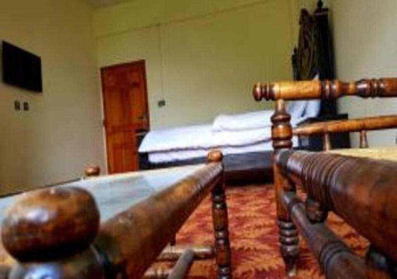 Tourist Inn Hotel Shogran image