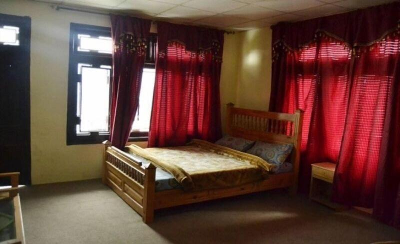 Al Pine Guest House image