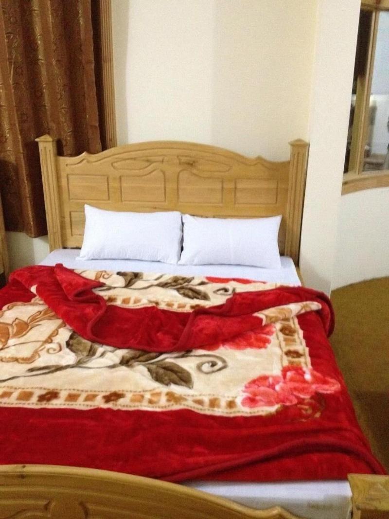 Sun Beam Hotel image