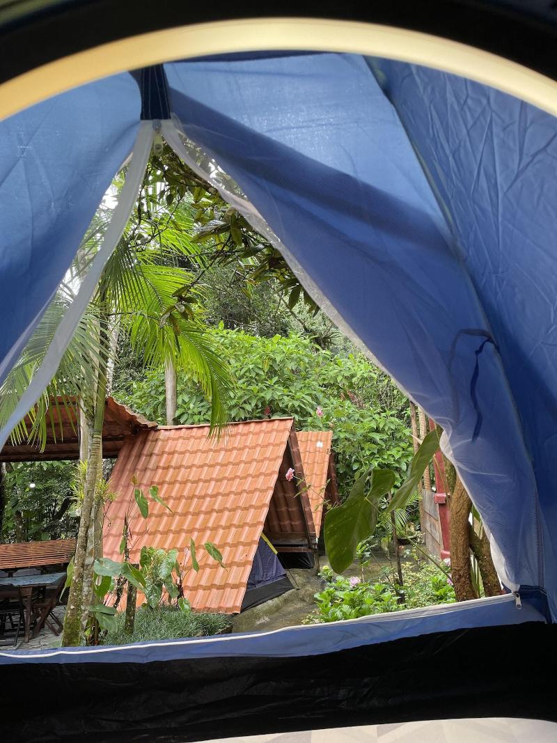 Ready Camp E Sua Tes Da Cachoeira image