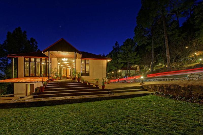 Arcadian Blue Pines image