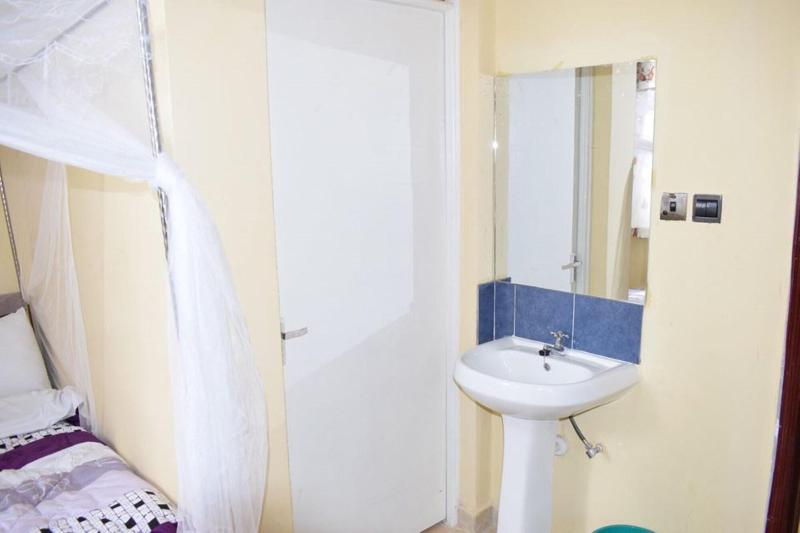 Reconfort Villa Guest House image