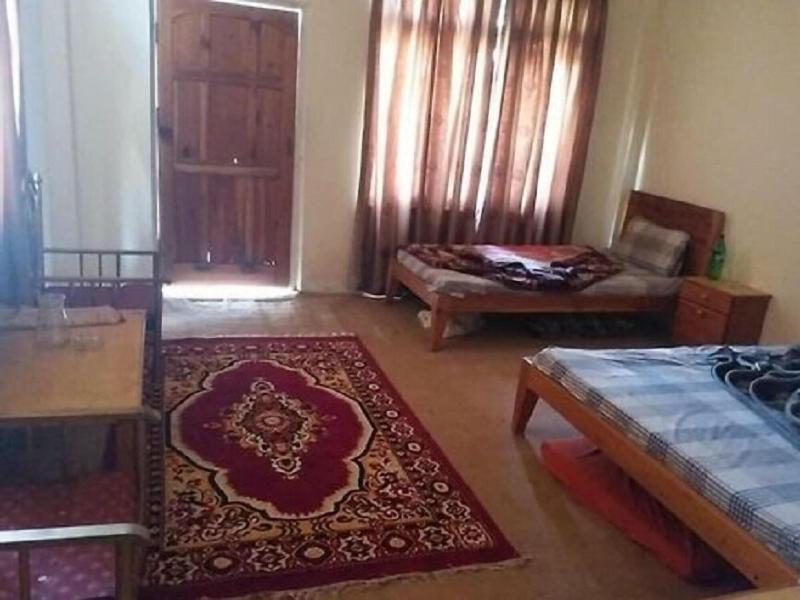 Hotel Kehkashan image