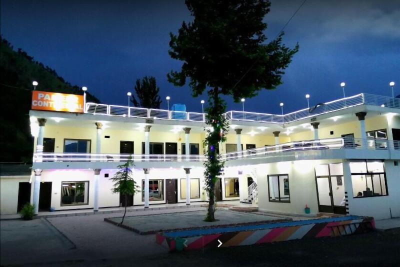 Pameer Continental Hotel And Restaurant — general view