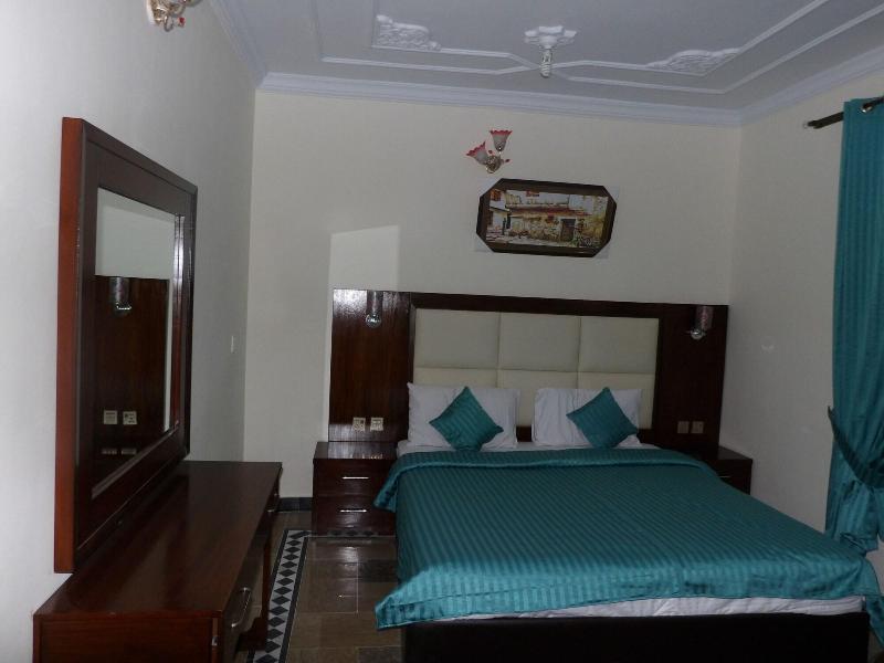 Canari Hotel Kashmir View image