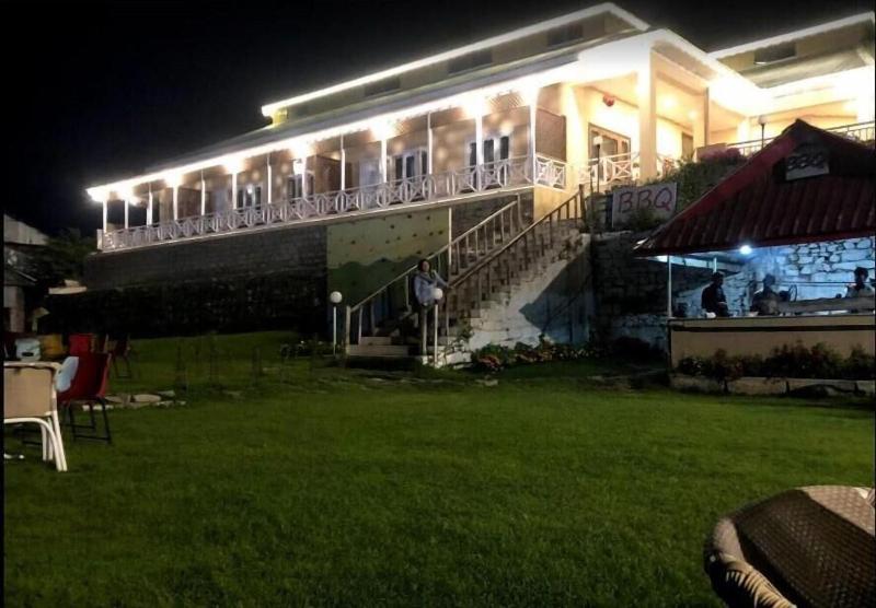 Lalazar Hotel image