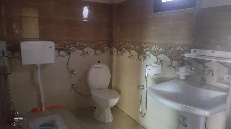 Lalazar Hotel image