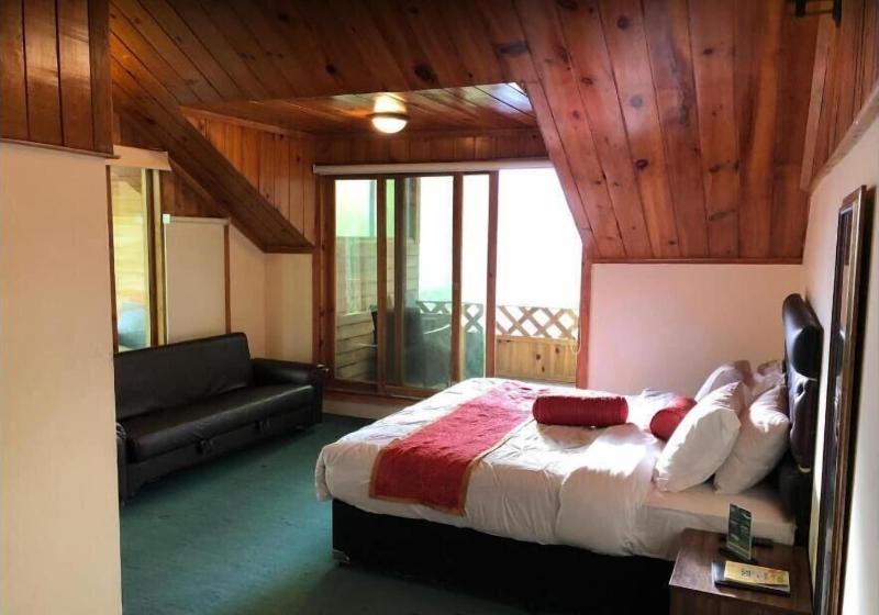 Lalazar Hotel image