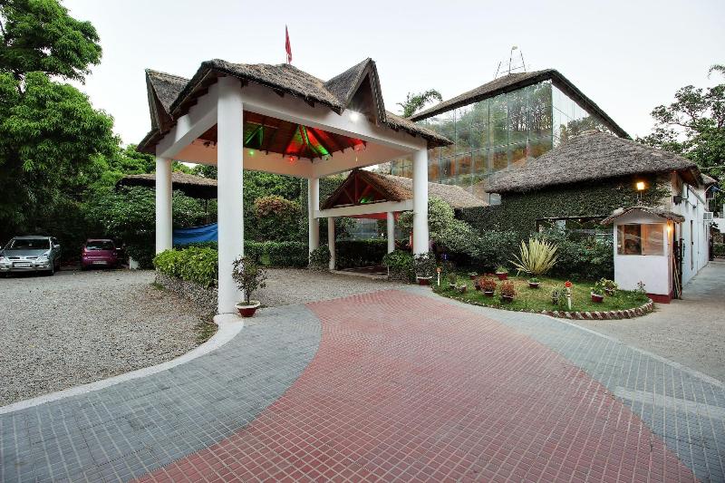 Wood Castle Spa Resort