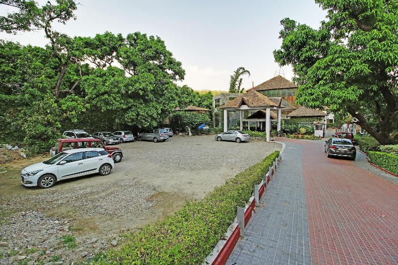 Wood Castle Spa Resort