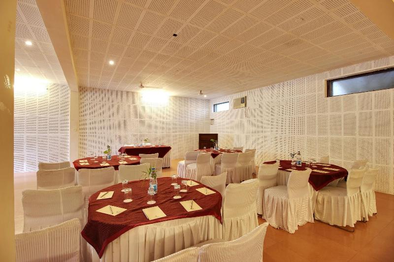 Wood Castle Spa Resort — photo 17