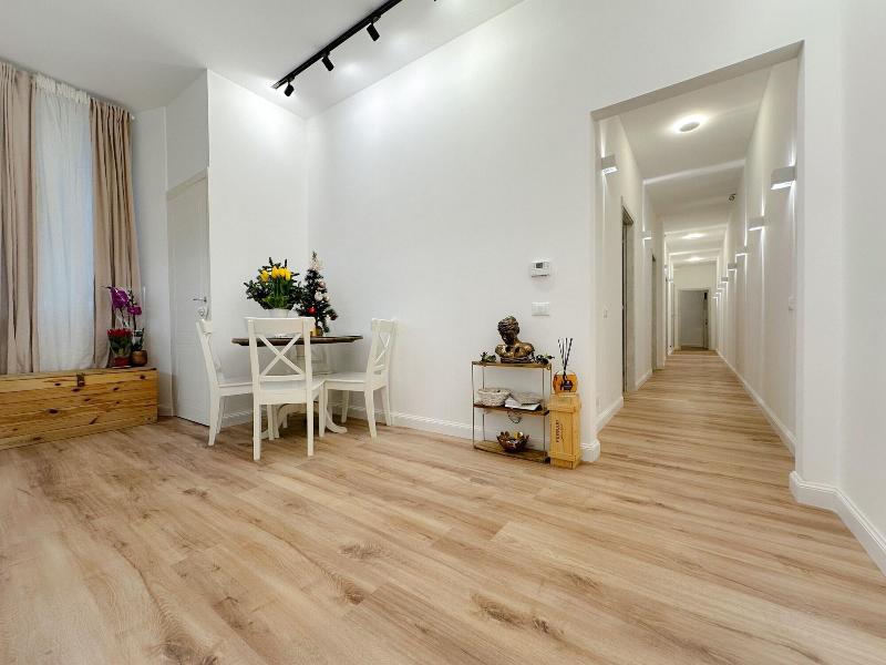 Colosseum Luxury Guesthouse image