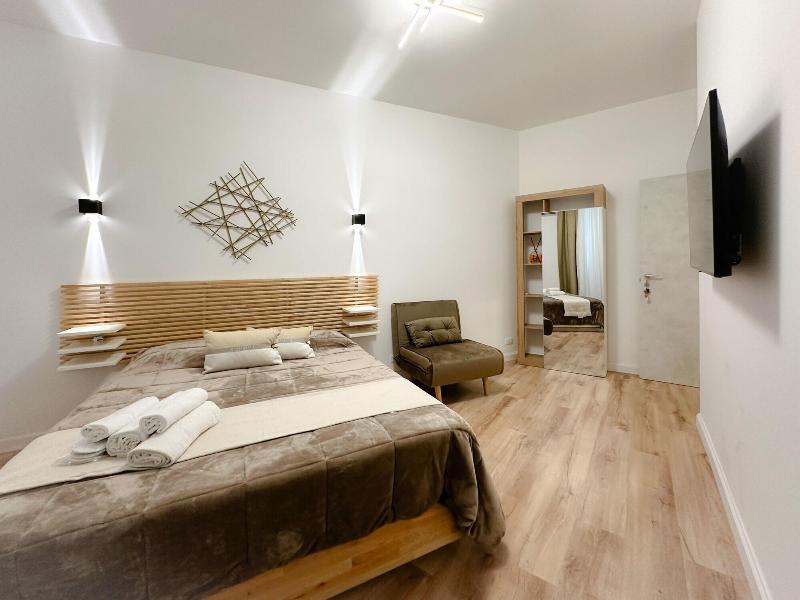 Colosseum Luxury Guesthouse image