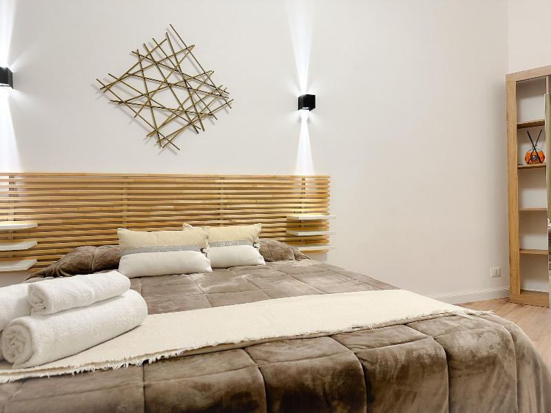 Colosseum Luxury Guesthouse image