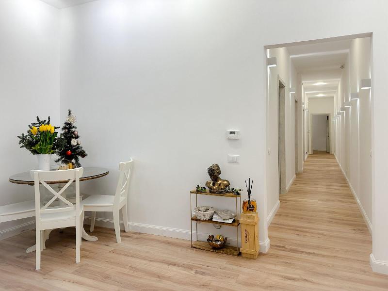 Colosseum Luxury Guesthouse image