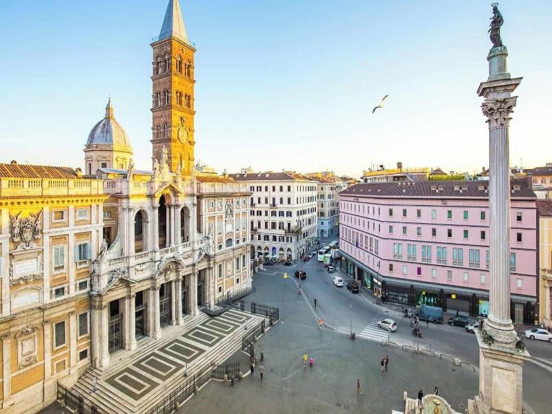 Colosseum Luxury Guesthouse image